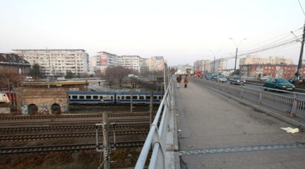 restrictii circulatie pe podul grant  lucrari de consolidare