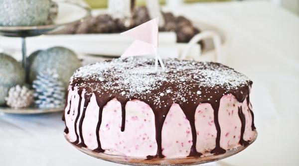 prajitura vis de primavara delicios rapid si ieftin reteta pe care o vei adora