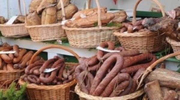 produsele traditionale romanesti din nou pe rafturile magazinelor adi croitoru aducem romania inapoi acasa