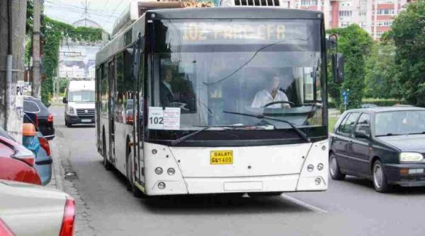 greva de avertisment la transurb galati autobuzele si tramvaiele trase pe dreapta doua ore