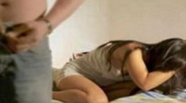 o fetita de 11 ani va deveni mama din cauza unei legi anti avort