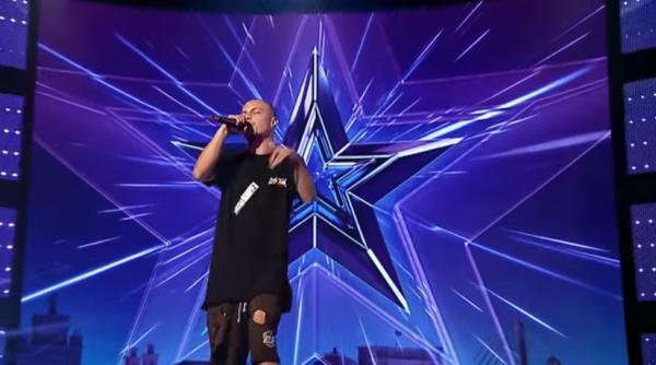 romanii au talent  tanarul care a creat controverse intre jurati