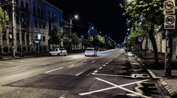 ce risti daca circuli cu masina noaptea fara faruri