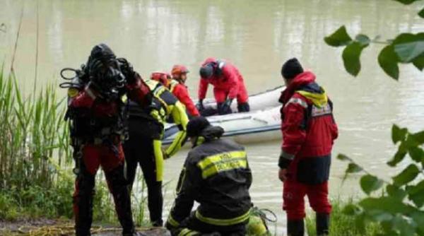 italia trupul pescarului roman cazut cu masina in rau a fost gasit