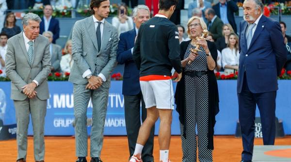 madrid 2019 novak djokovic stefanos tsitsipas rezultat in finala turneului