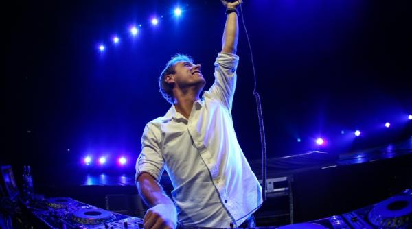 armin van buuren supriza pentru fanii festivalului untold