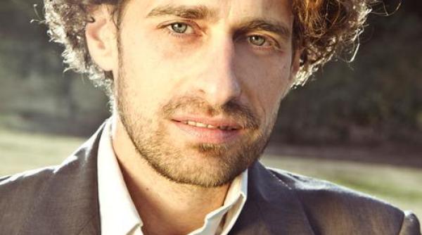 actorul isaac kappy s a sinucis