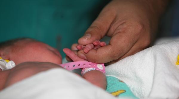 un alt bebelus cu suspiciune de stafilococ auriu a ajuns la spitalul grigore alexandrescu