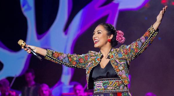 andra nume adevarat cum o cheama de fapt pe artista numele din buletin