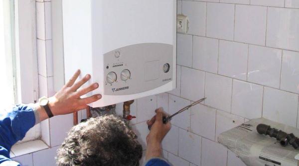 posesorii de centrale de apartament taxa romanii scot bani din buzunar