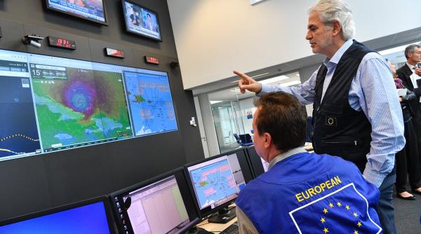 comisia europeana a lansat prima flota de aeronave de combatere a incendiilor in cadrul noului sistem resceu