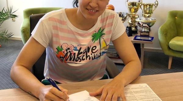 cristina neagu a semnat unde va juca cea mai buna handbalista a lumii