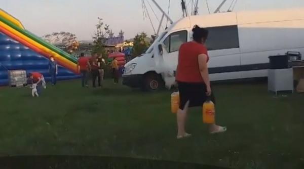 suc concentrat cu apa de la irigatii la un targ din botosani