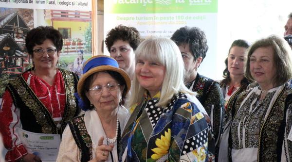 aniversare antrec 25 de ani sarbatorim ospitalitatea aniversam traditia