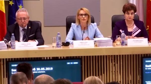 firea scandal in consiliul general obraznicia nu e apreciata de nimeni de nimeni