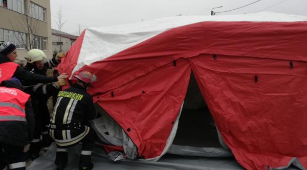 papa in romania 23 de spitale mobile si puncte de prim ajutor instalate in cele patru orase