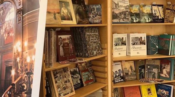 bookfest oferta editoriala a muzeului municipiului bucuresti