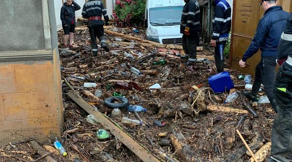 armata intervine in zonele afectate de inundatii anuntul ministrului les
