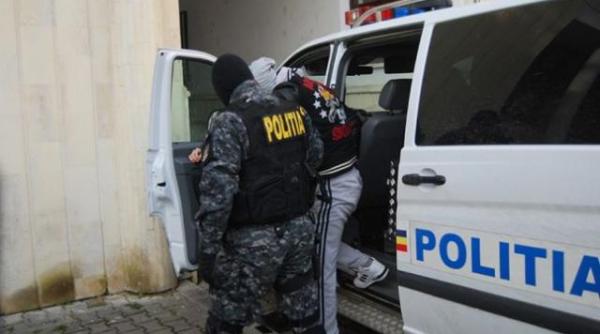 un minor a fost arestat pentru talharie