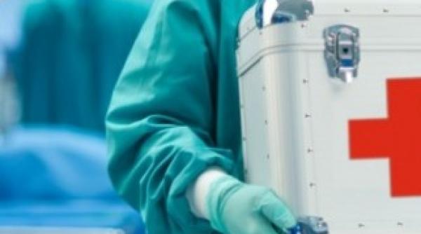 sute de persoane asteapta un telefon salvator pentru un transplant de organe