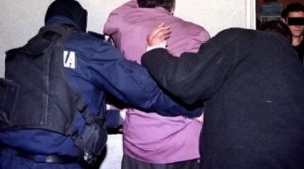 zeci de romance eliberate din mainile proxenetilor in portugalia