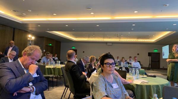 directorul de vanzari antena group aleasa pentru un nou mandat in board ul egta