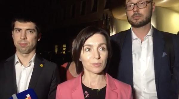 dodon obligat sa dizolve parlamentul negocieri in miez de noapte