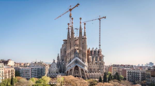 sagrada familia a intrat in legalitate a obtinut autorizatia de constructie dupa 137 de la inceperea lucrarilor