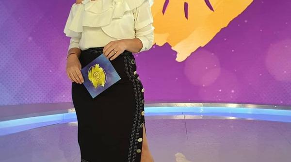 o celebra prezentatoare de la antena s a casatorit imagini inedite de la nunta