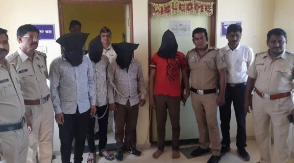 crima abominabila in india o fetita de opt ani a fost violata si ucisa de sase barbati