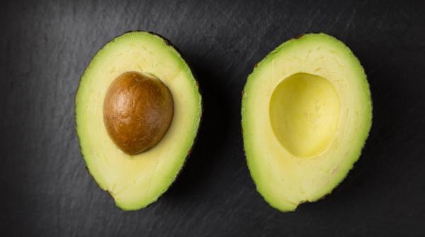 jafuri inedite in israel arma faptasului un avocado