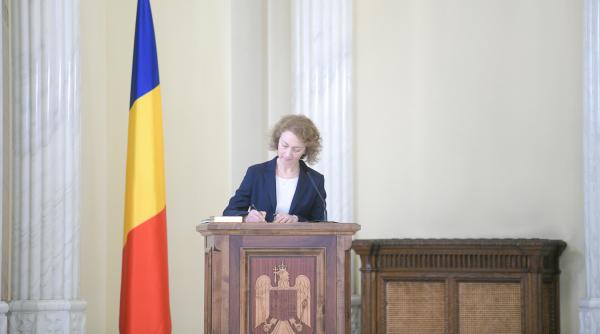 simina tanasescu juramant ccr pozitie oficiala