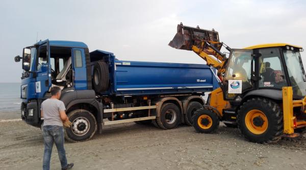 plajele curatate inaintea minivacantei de rusalii