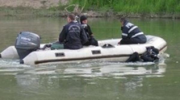 tanar disparut intr un rau din judetul teleorman cautat de autoritati