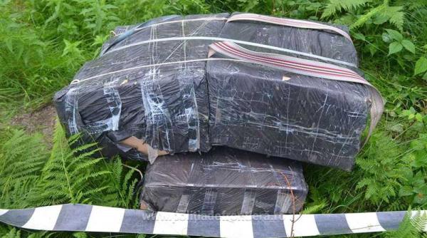 captura de tigari de contrabanda trecute peste frontiera cu ajutorul unei drone