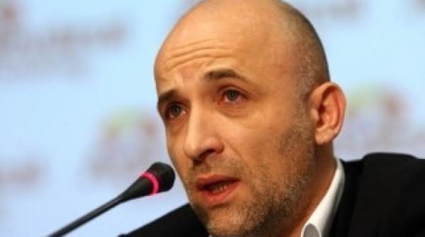 scenarii pe facebook despre cum scriu orcanistii cu limba