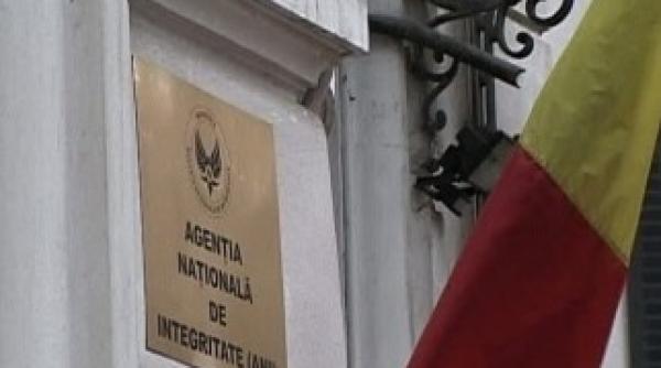 ani  15 alesi locali in incompatibilitate si conflict de interese