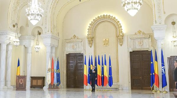 ce face iohannis in timp ce dancila e la motiune