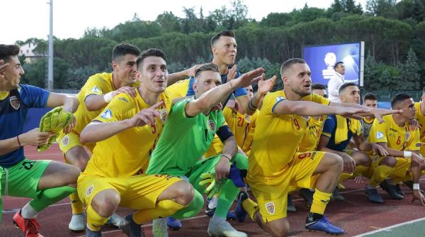 gica hagi a fost in tribune la romania croatia de data asta nu am mai vorbit