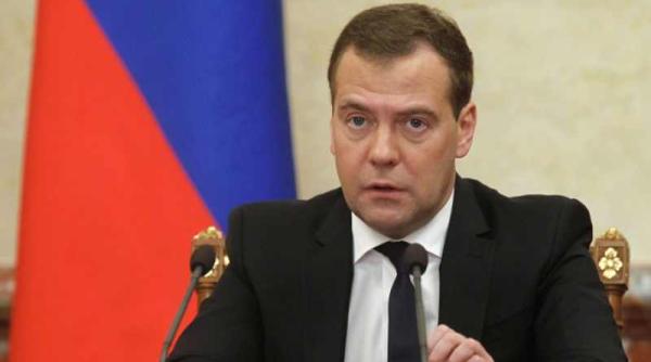 medvedev se va deplasa in franta in prima vizita a unui oficial rus la nivel inalt in ultimii doi ani