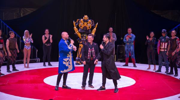 nea marin da lovitura la saturn ce idee a avut