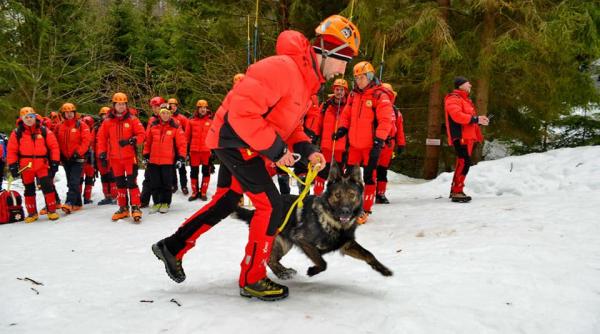 salvamont a implinit 50 de ani de activitate in romania
