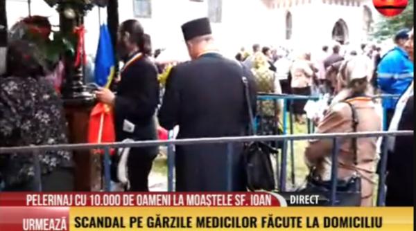 peste 10 000 de persoane in pelerinaj la moastele sf ioan