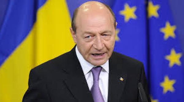 traian basescu atac la radu cristescu licheaua in politica