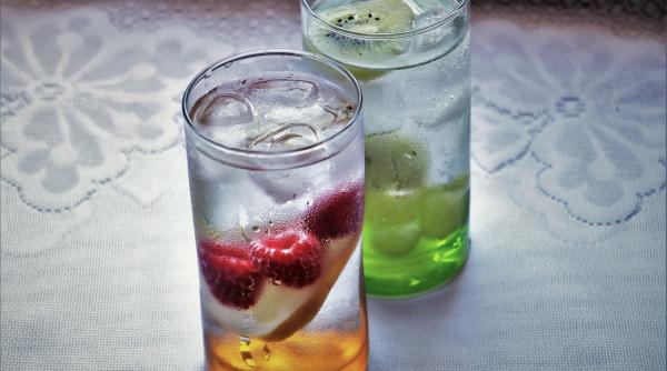 dieta cu apa rece slabesti in timp record inainte de a merge la plaja