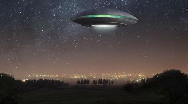 un ozn a provocat panica forte aviatice impresionante au fost lansate