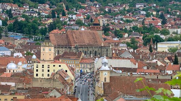 iesi la cafea cu un actor  festival de amploare la brasov