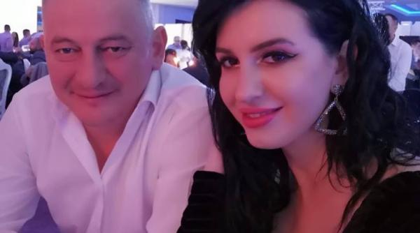 mirela banias si ispita nicoleta de la insula iubirii mirela banias si ispita nicoleta de la insula iubirii scandal hai sa deschidem aceasta discutie