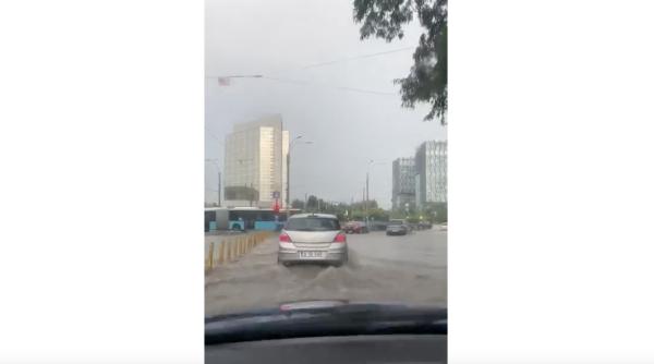 cod galben in bucuresti inundatie la piata presei pe bulevardul marasti video