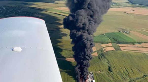 incendiu violent la un depozit populatia avertizata prin ro alert